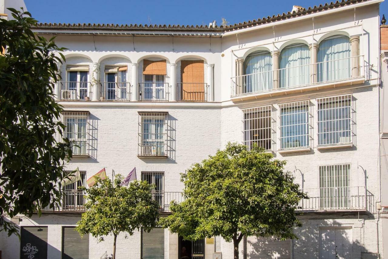 Betis Deluxe Riverside Sevilha Exterior foto